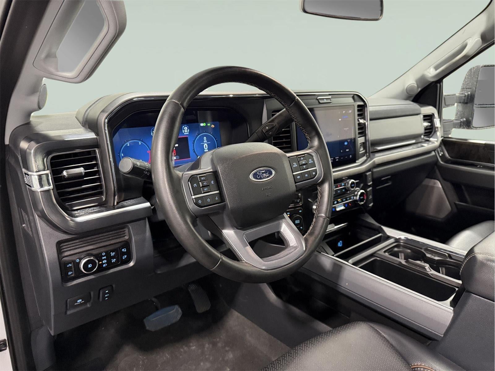 2025 Ford Super Duty F-250 Lariat