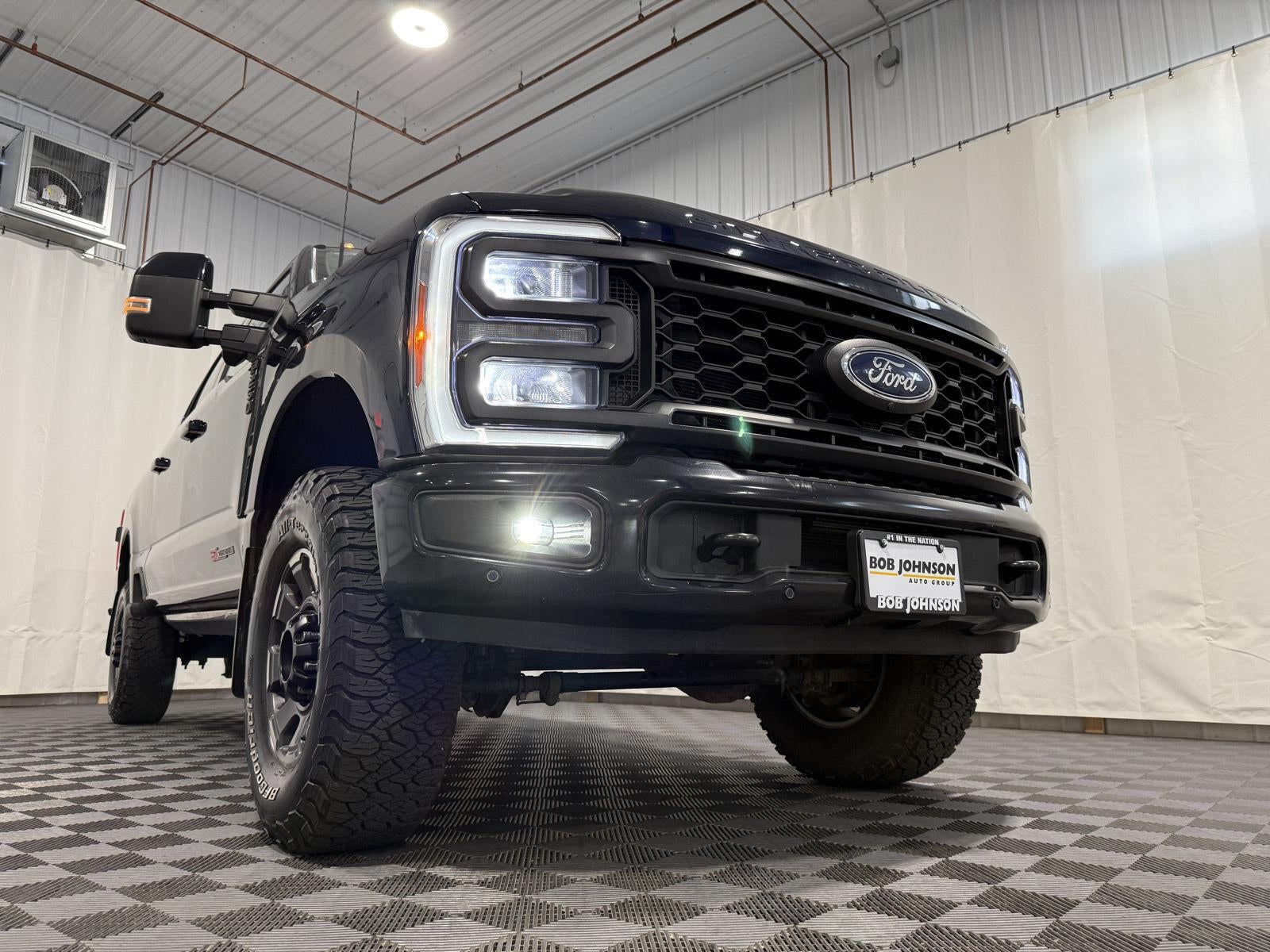 2023 Ford Super Duty F-250 Lariat