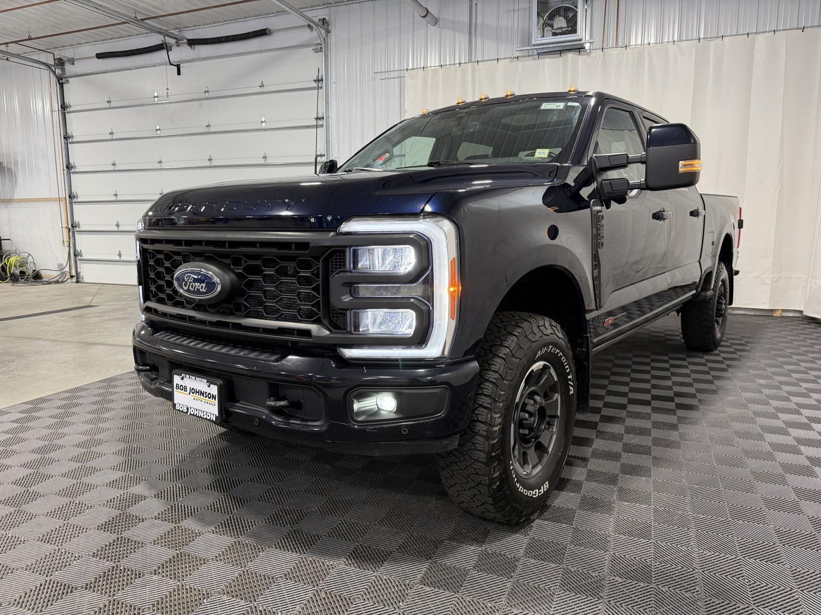 2023 Ford Super Duty F-250 Lariat