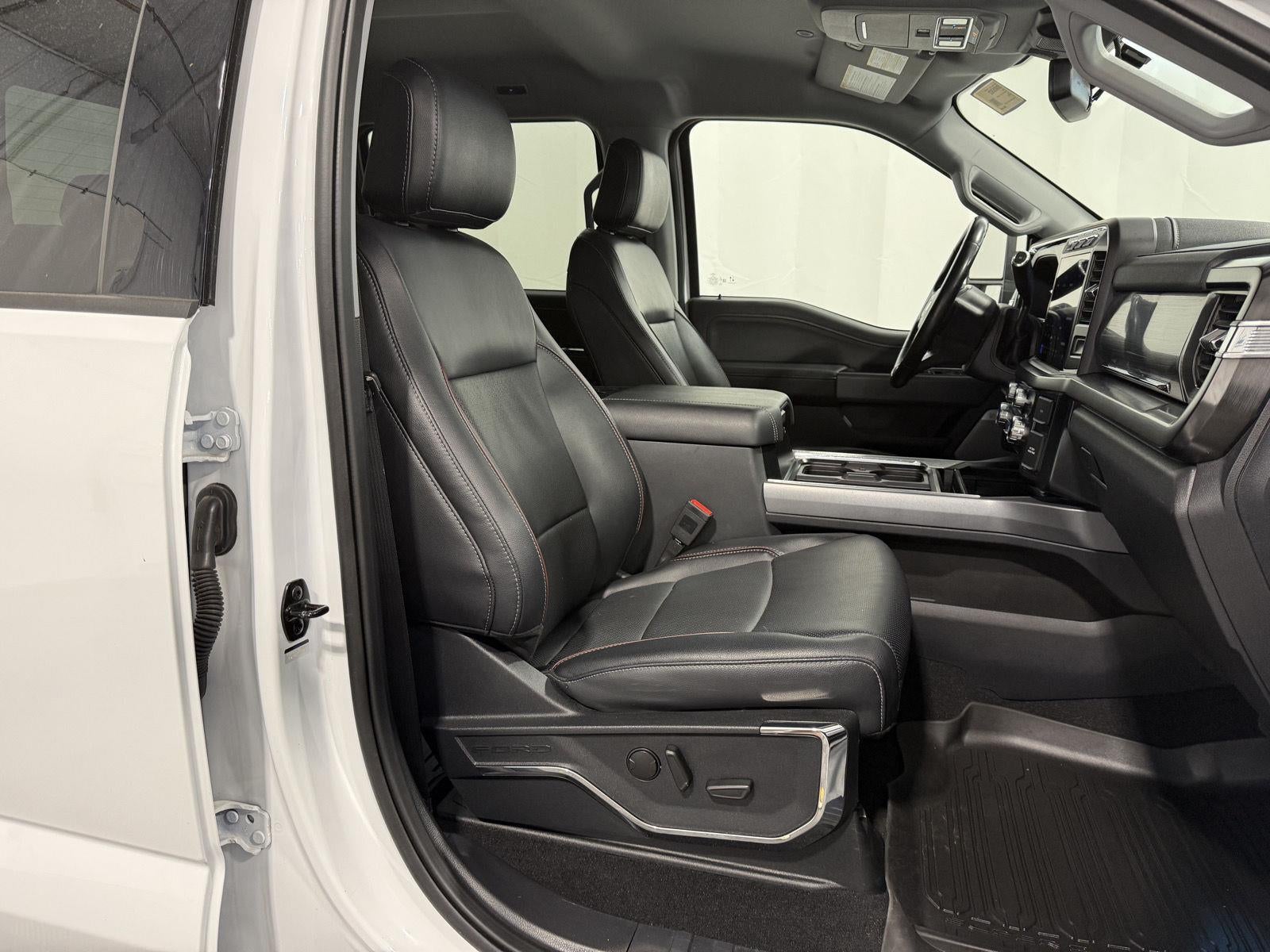 2023 Ford Super Duty F-250 Lariat