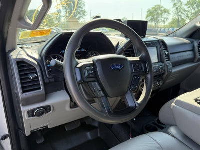2017 Ford Super Duty F-350 SRW XL