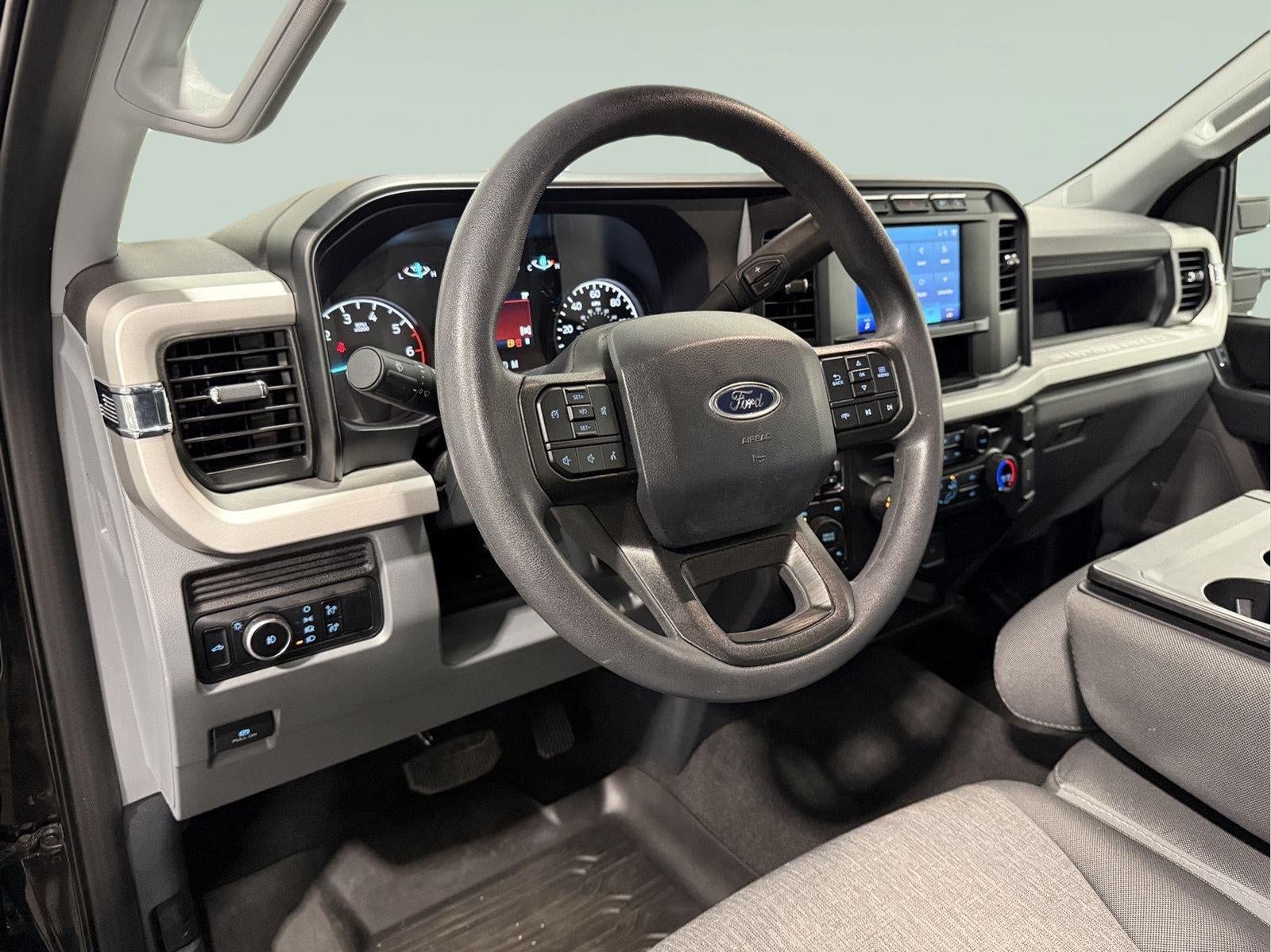 2024 Ford Super Duty F-350 Srw XL