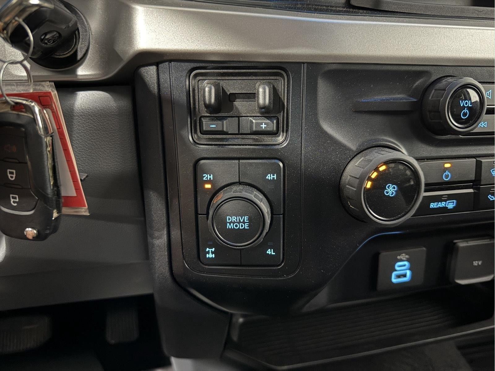2024 Ford Super Duty F-350 Srw XL