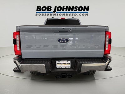 2025 Ford Super Duty F-350 Lariat