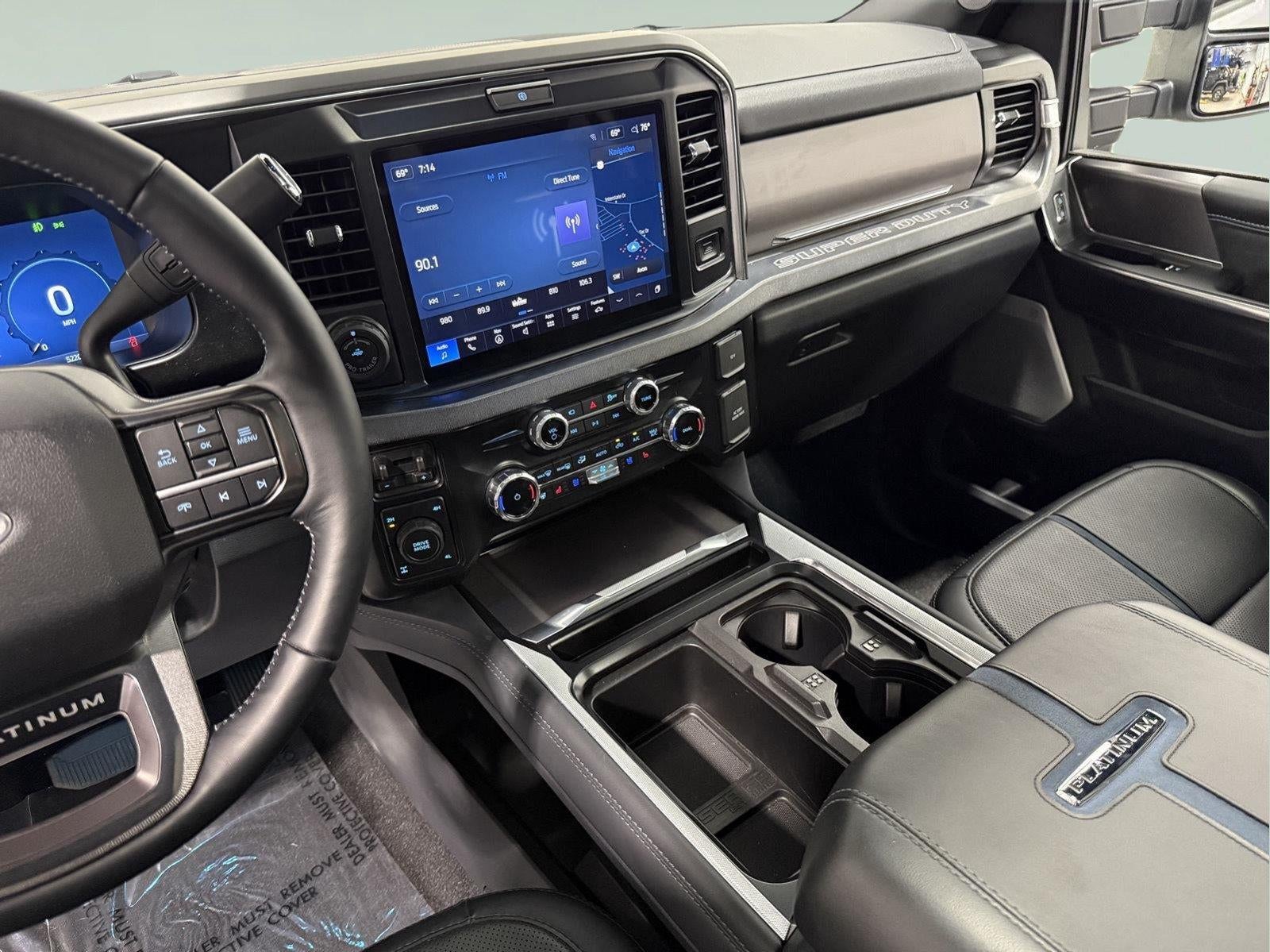 2026 Ford Super Duty F-350 Platinum