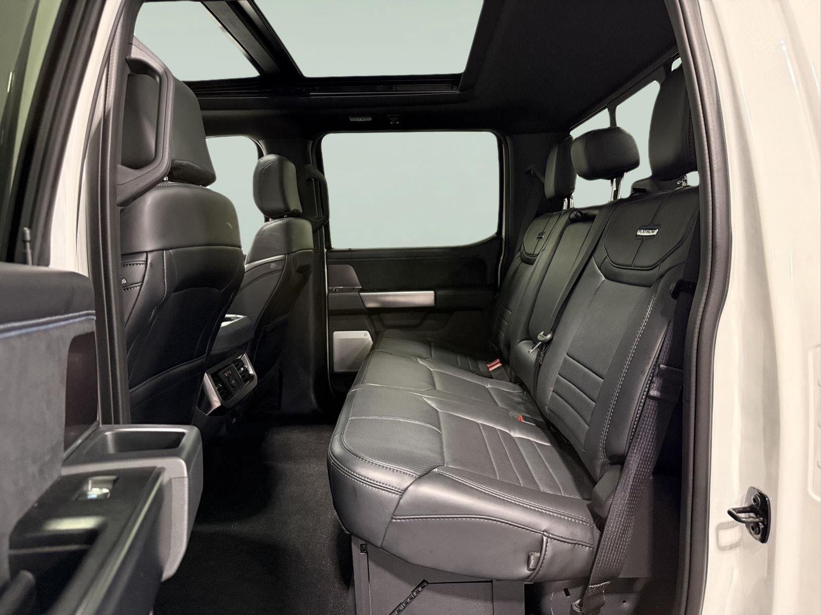 2026 Ford Super Duty F-350 Platinum