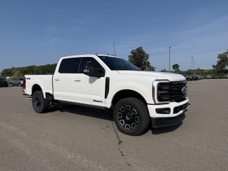 2026 Ford Super Duty F-350 Platinum