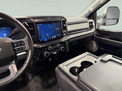 2025 Ford Super Duty F-350 Lariat