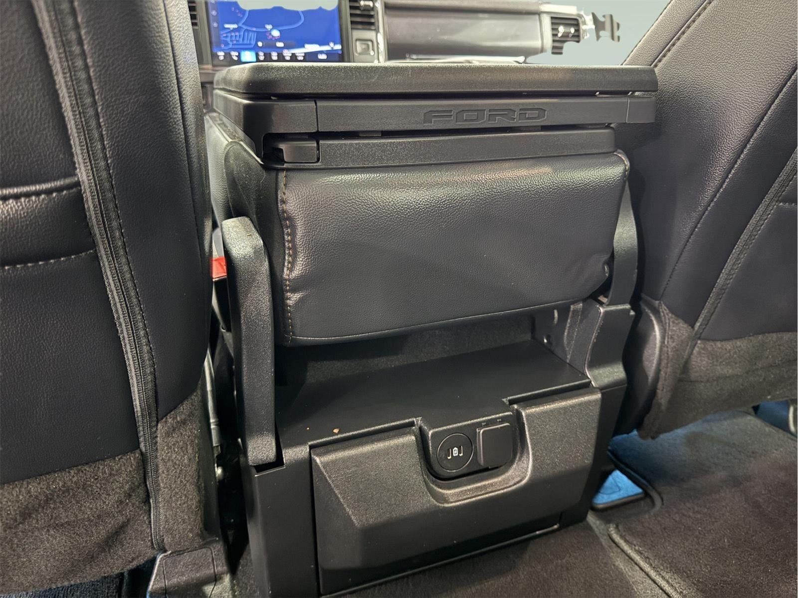 2025 Ford Super Duty F-350 Lariat