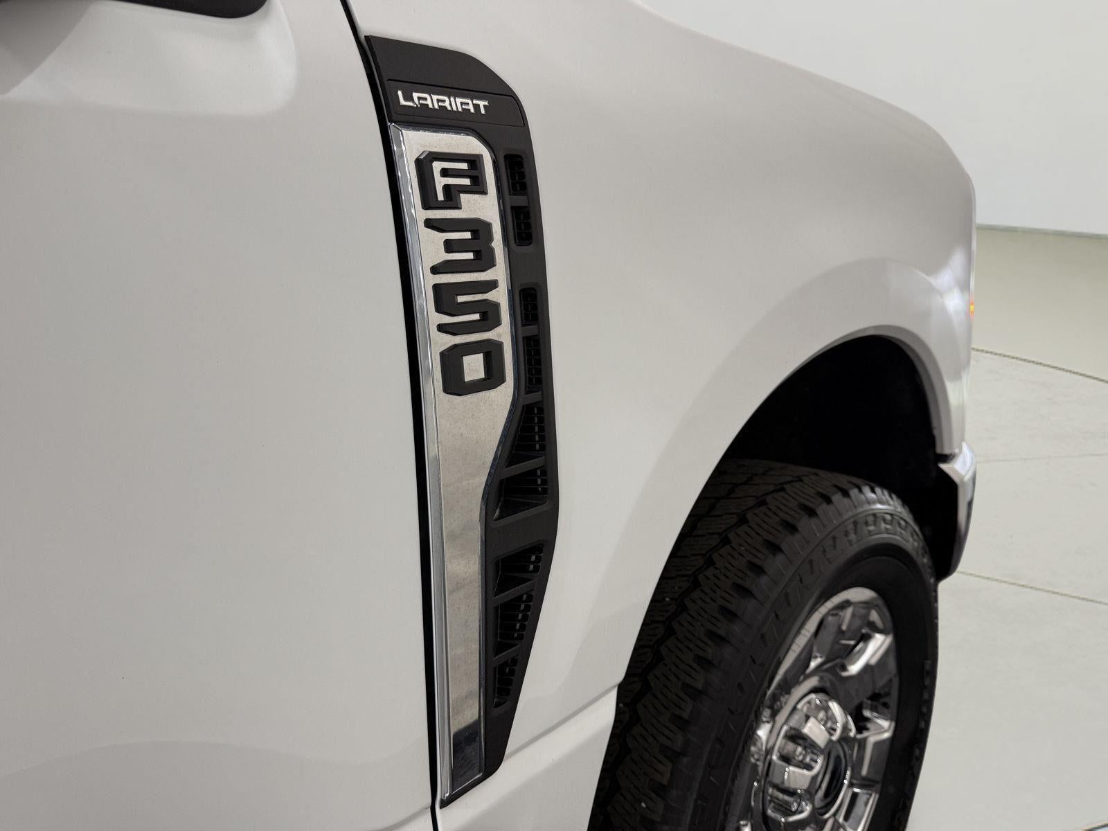 2025 Ford Super Duty F-350 Lariat
