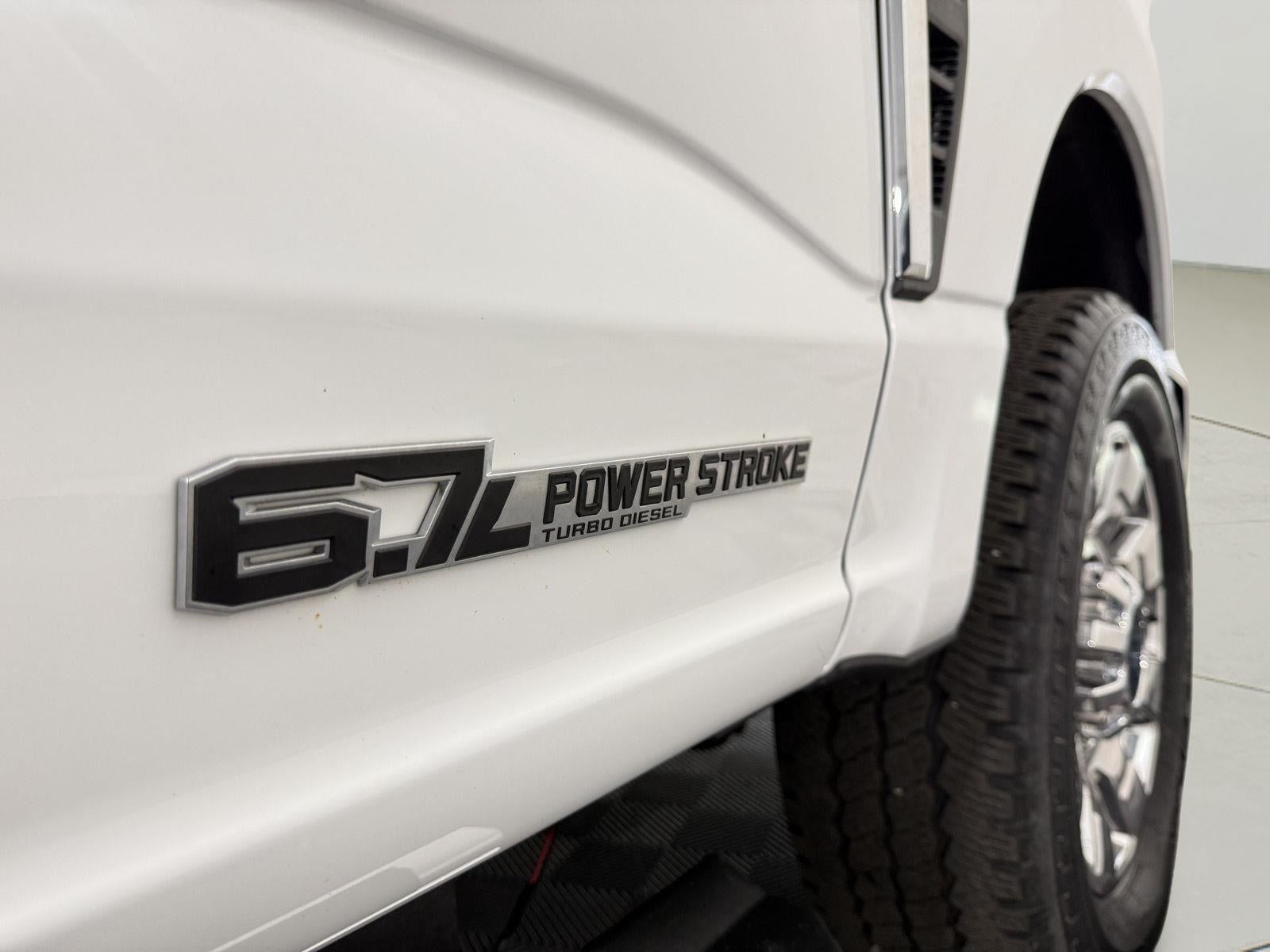 2025 Ford Super Duty F-350 Lariat