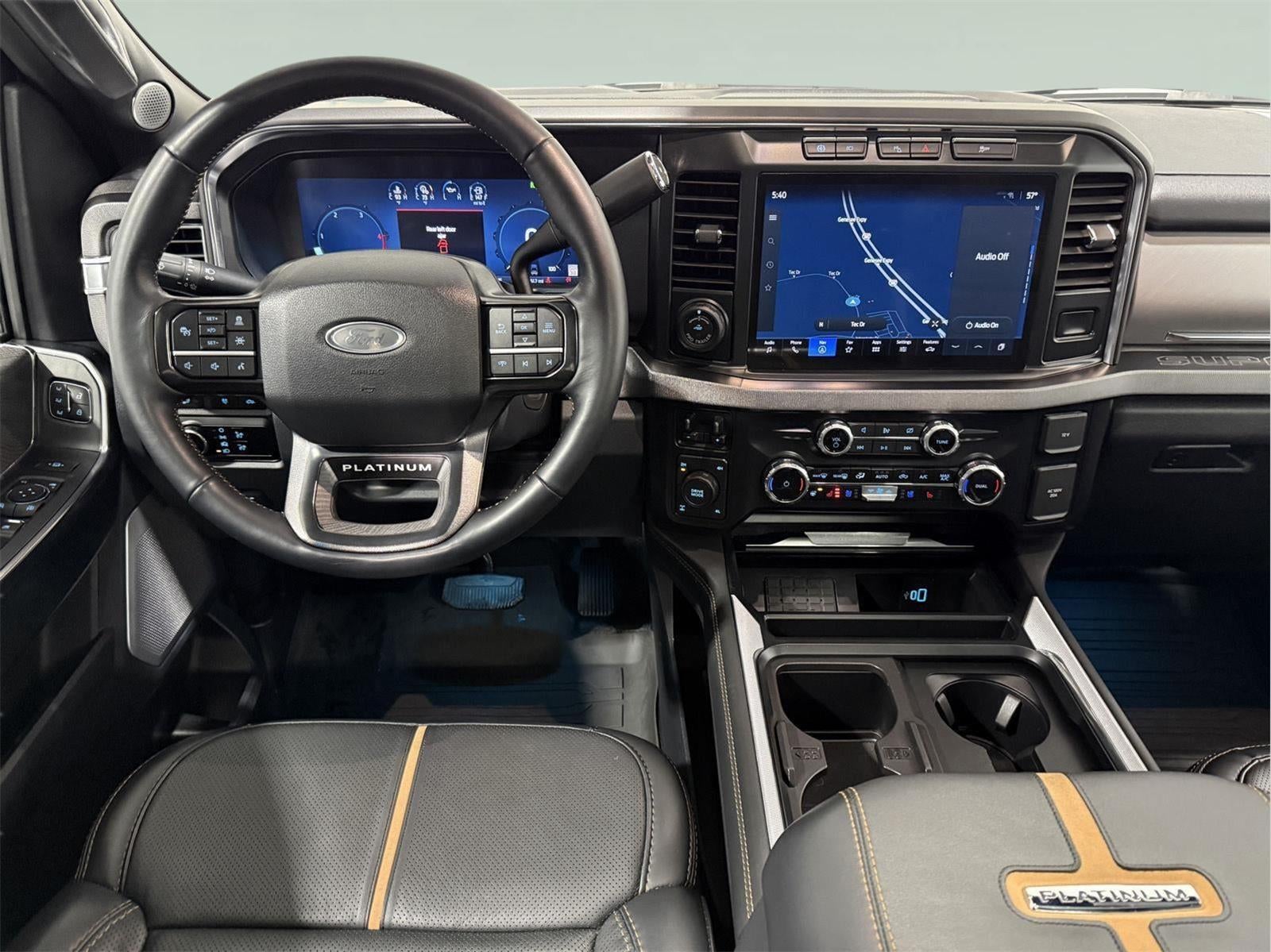 2024 Ford Super Duty F-350 PLATINUM