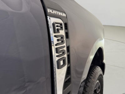 2024 Ford Super Duty F-350 PLATINUM