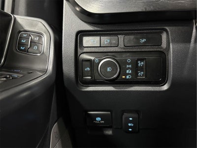 2023 Ford Super Duty F-450 DRW LARIAT
