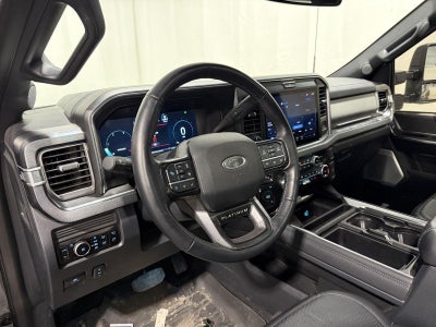 2025 Ford Super Duty F-450 DRW Platinum