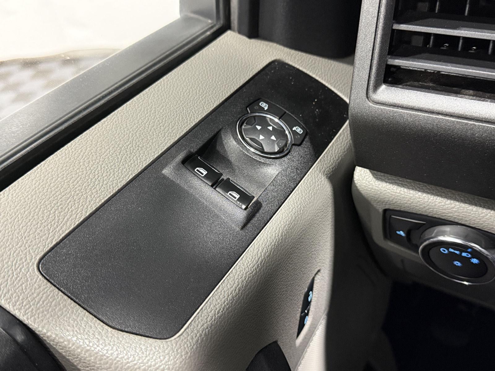 2018 Ford Super Duty F-250 SRW XL