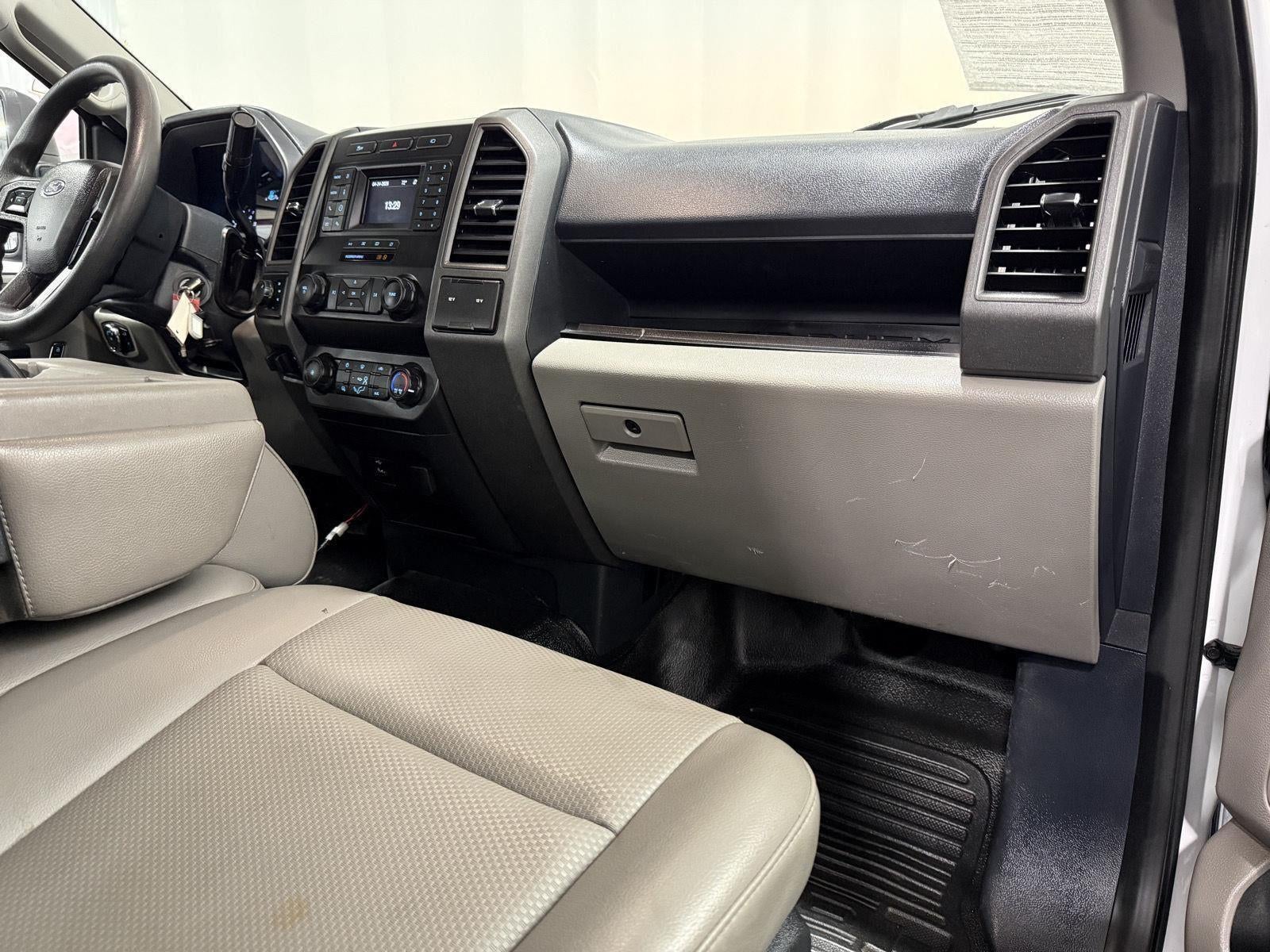 2022 Ford Super Duty F-250 SRW XL