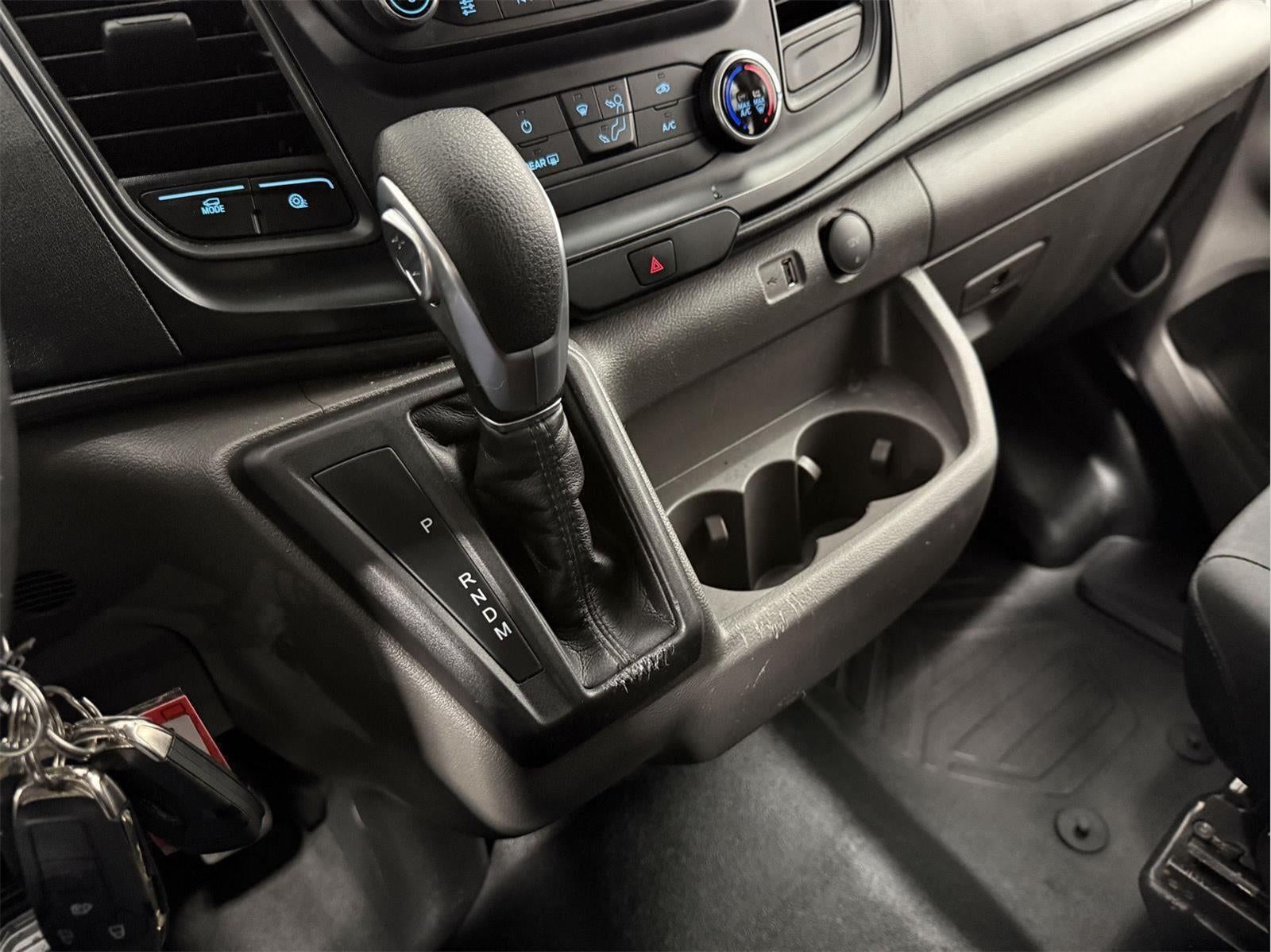 2024 Ford Transit 250