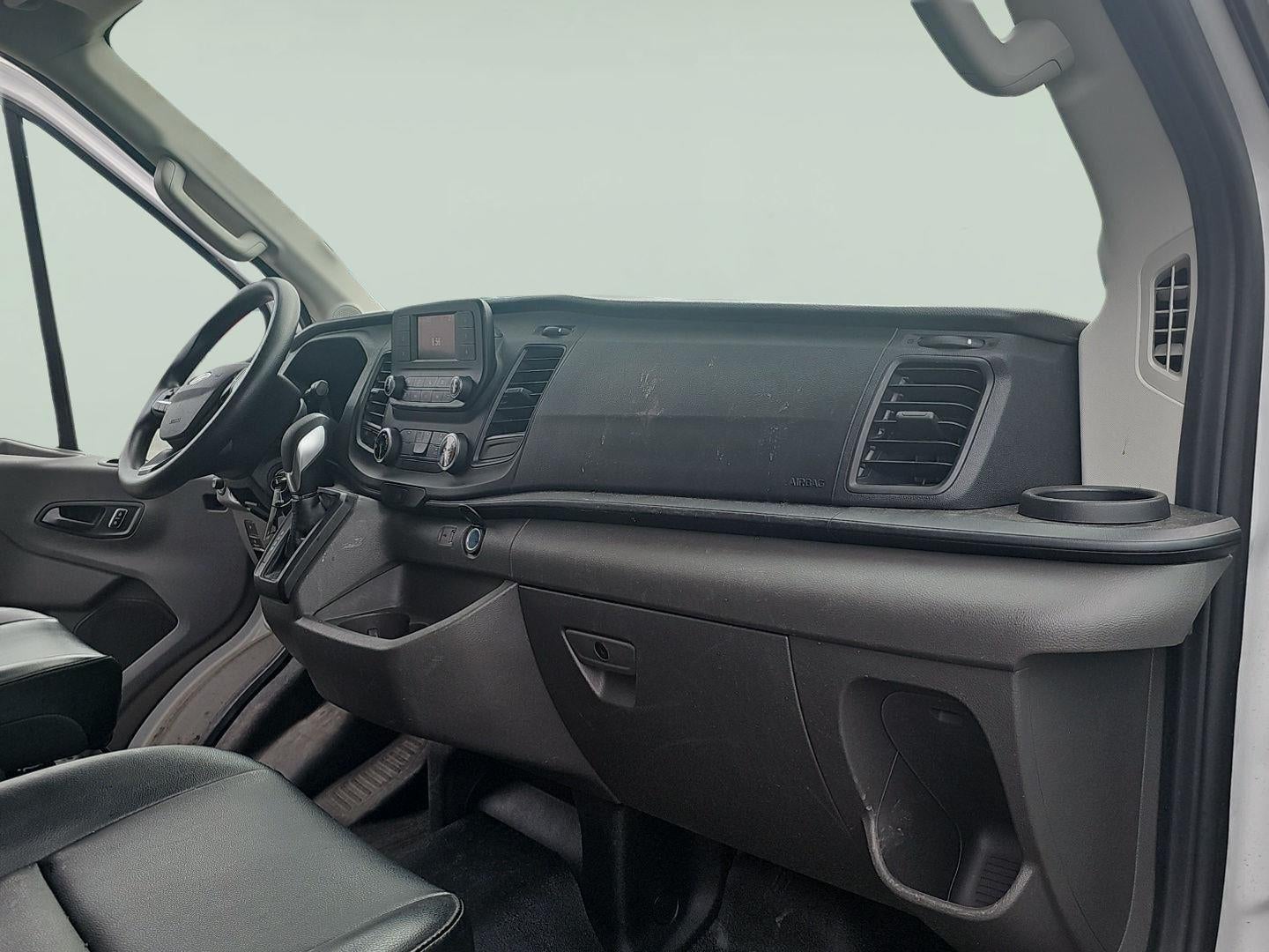 2025 Ford Transit 250