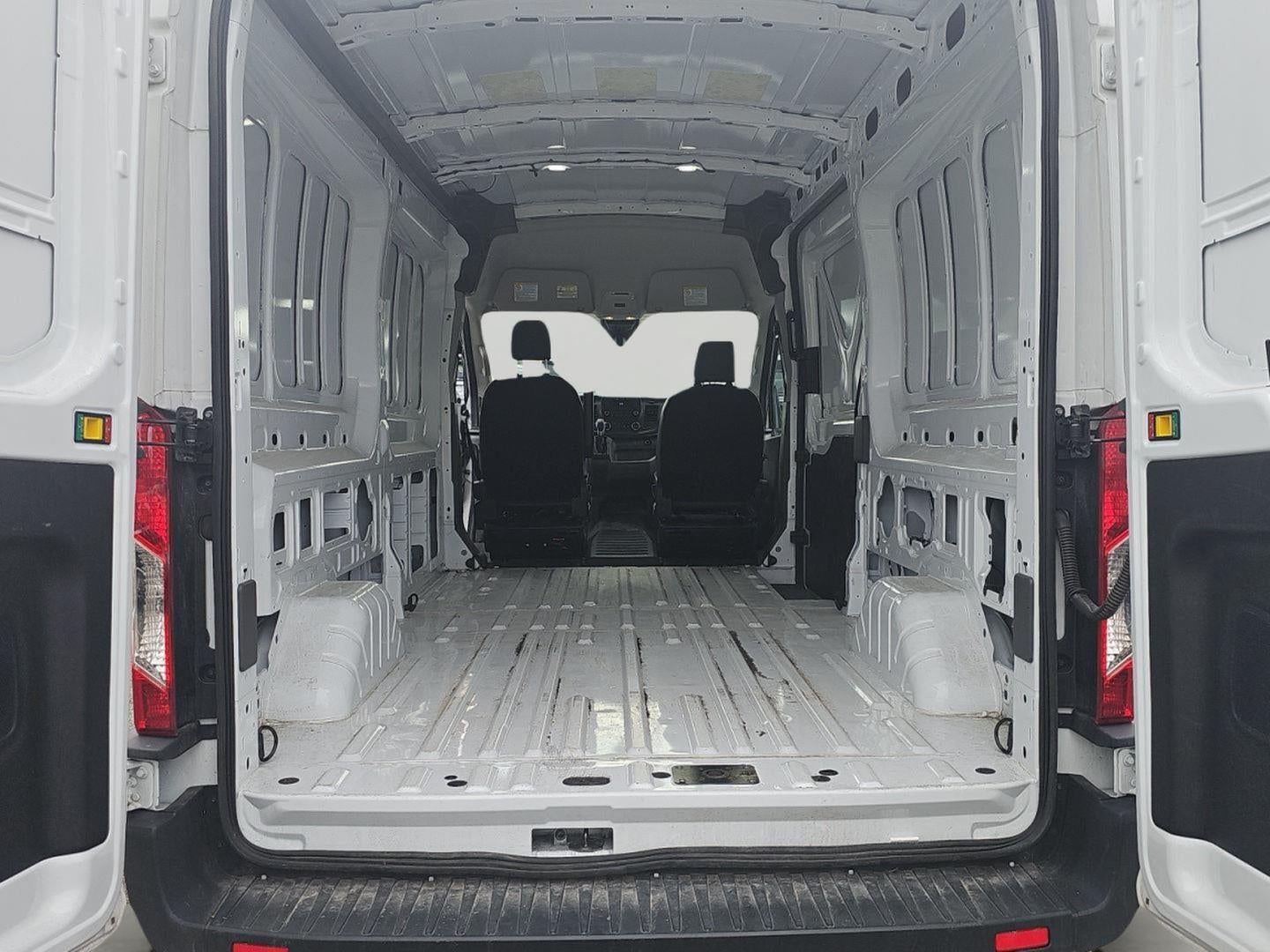 2025 Ford Transit 250