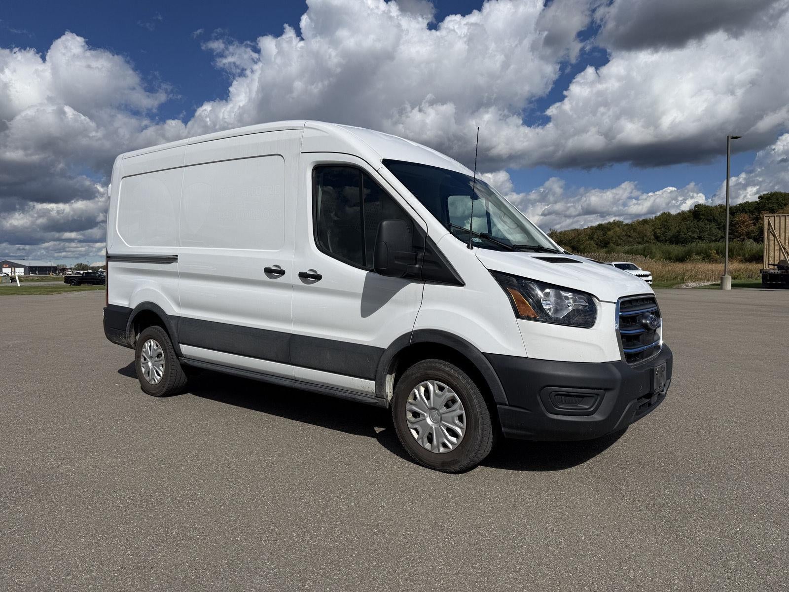 2022 Ford E-Transit 350