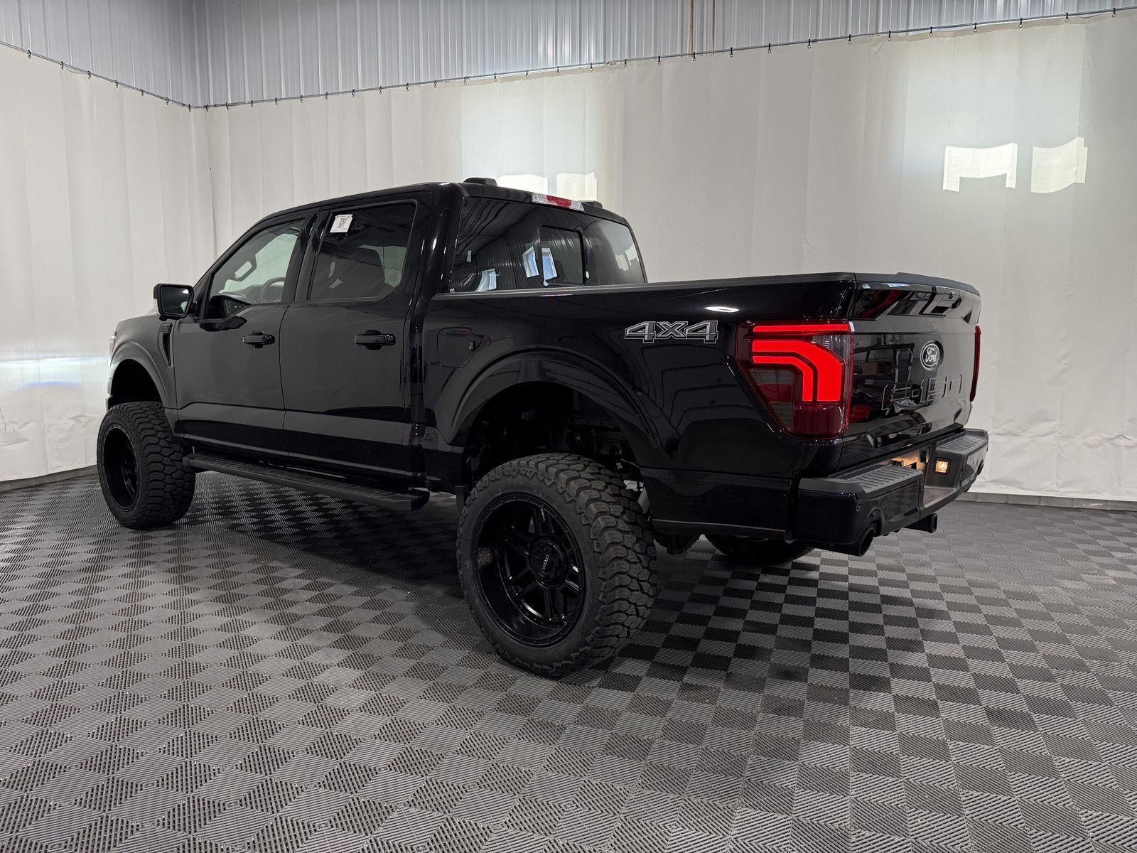 2026 Ford F-150 LARIAT 4WD SuperCrew 5.5' Box