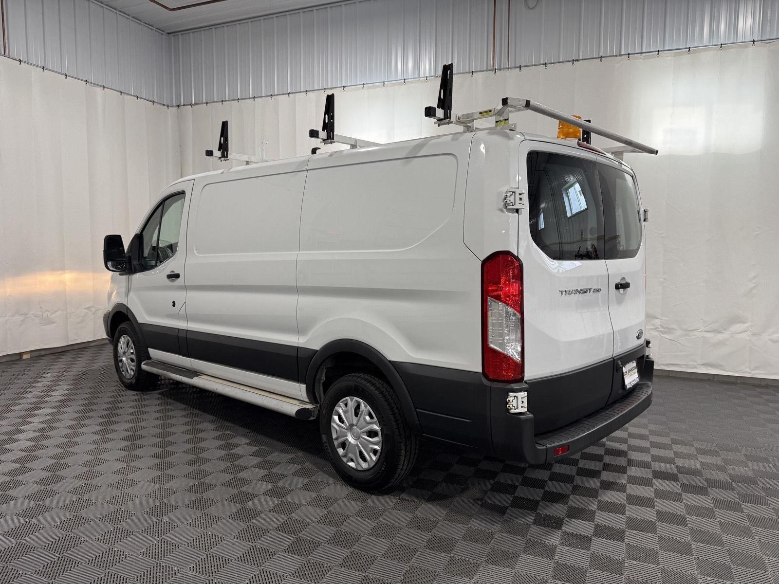 2018 Ford Transit Van T-250 130 Low Rf 9000 GVWR Swing-Out RH Dr