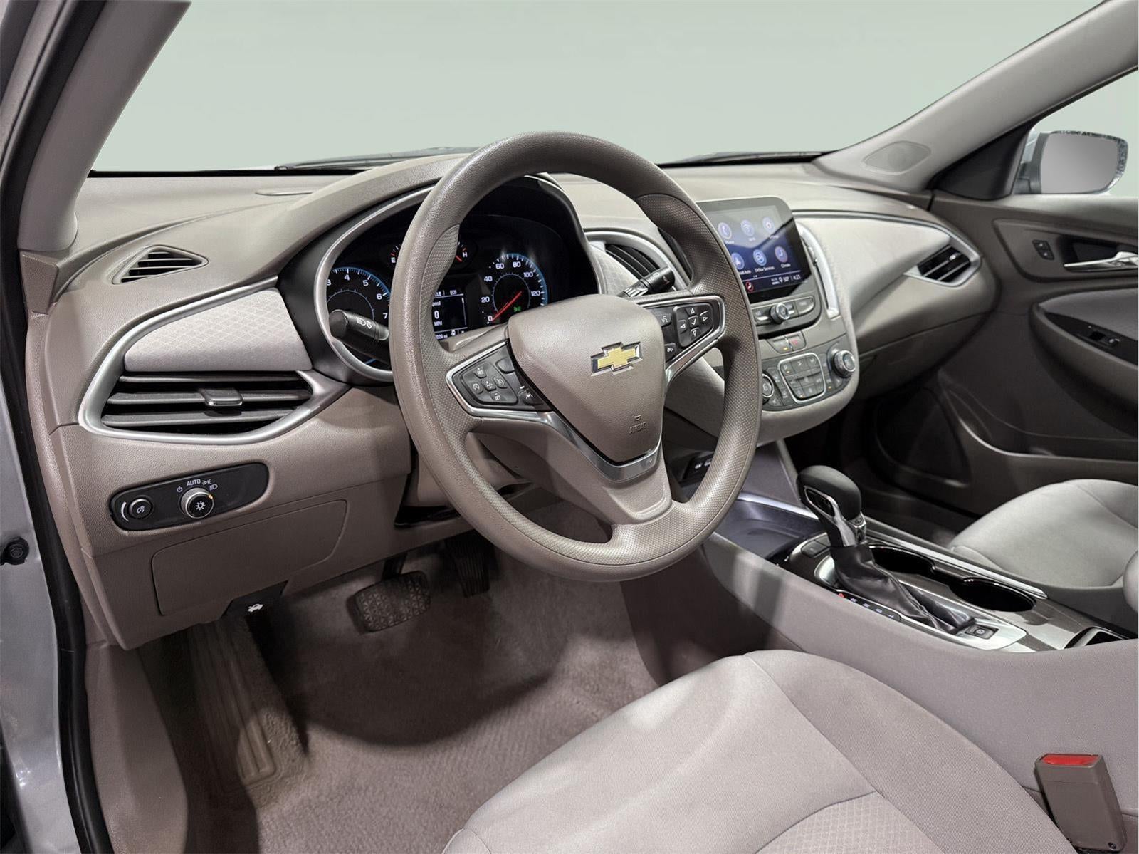 2025 Chevrolet Malibu LT