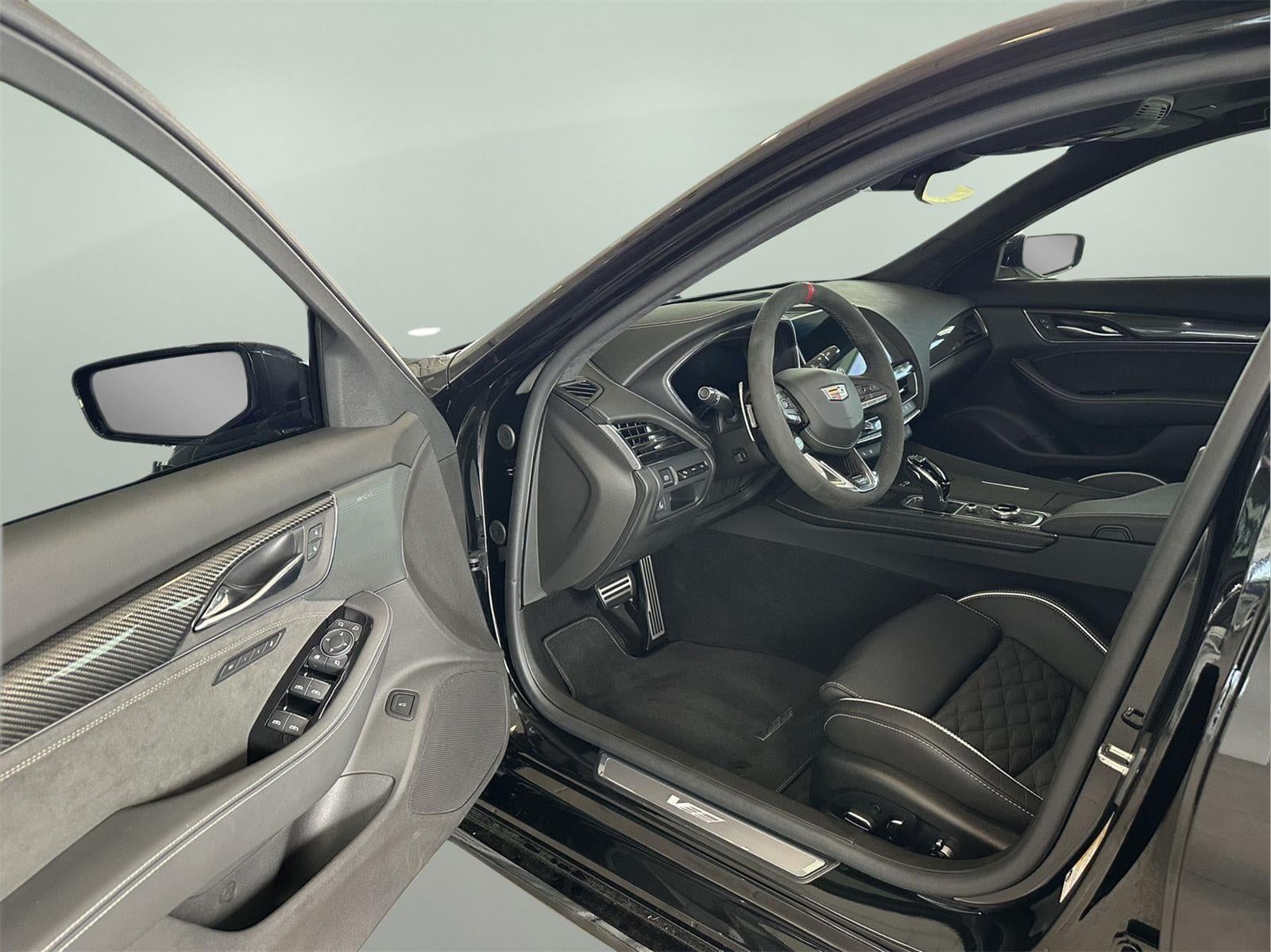 2024 Cadillac CT5-V Blackwing