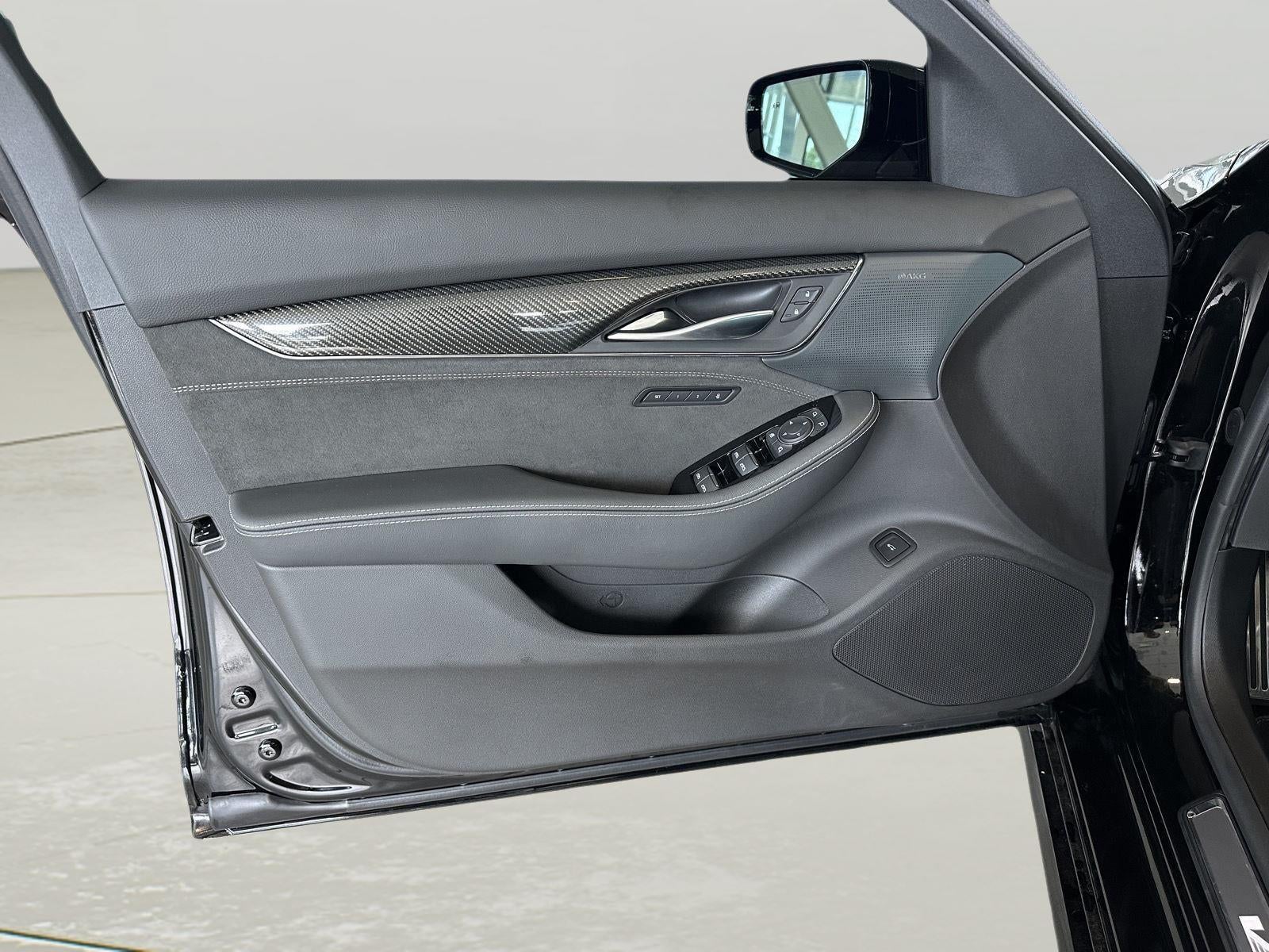 2024 Cadillac CT5-V Blackwing