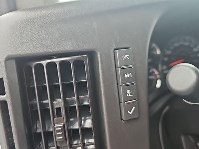 2025 Chevrolet Express Passenger LT
