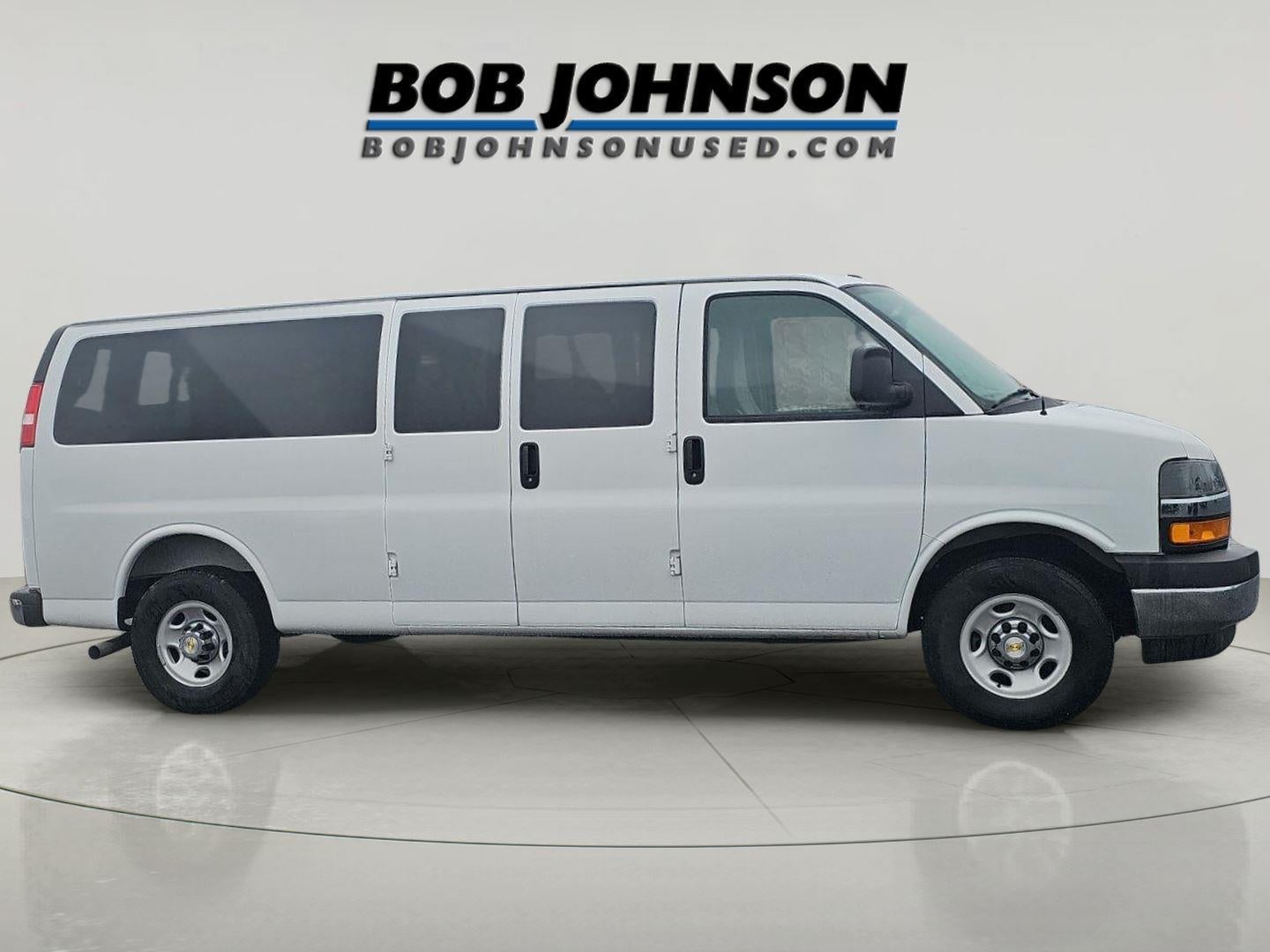 2025 Chevrolet Express Passenger LT