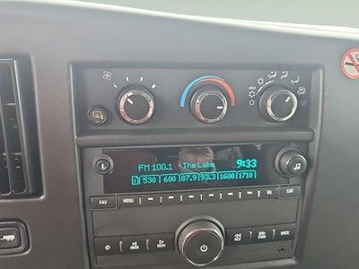 2025 Chevrolet Express Passenger LT