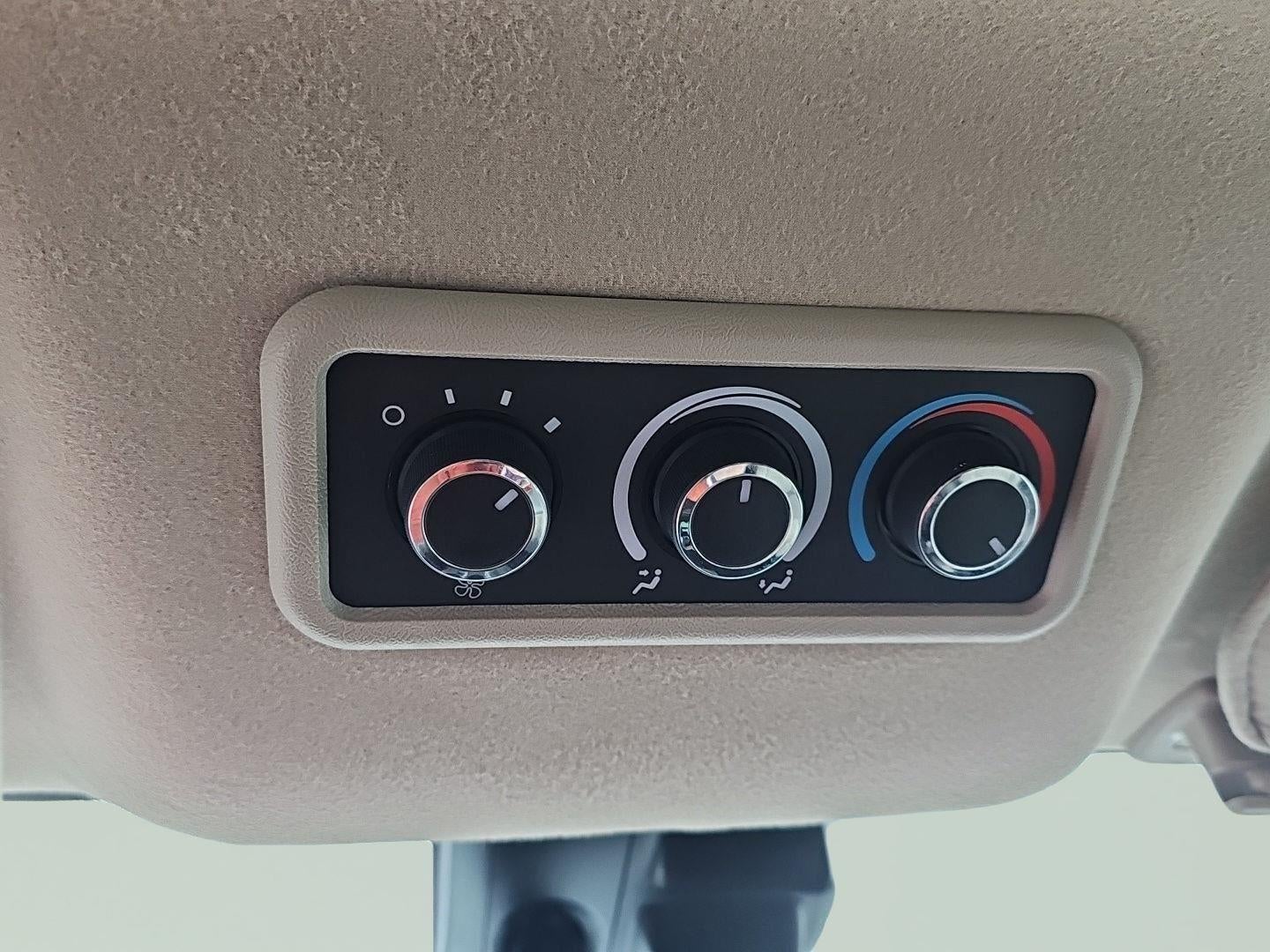 2025 Chevrolet Express Passenger LT