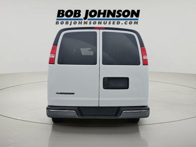 2025 Chevrolet Express Passenger LT