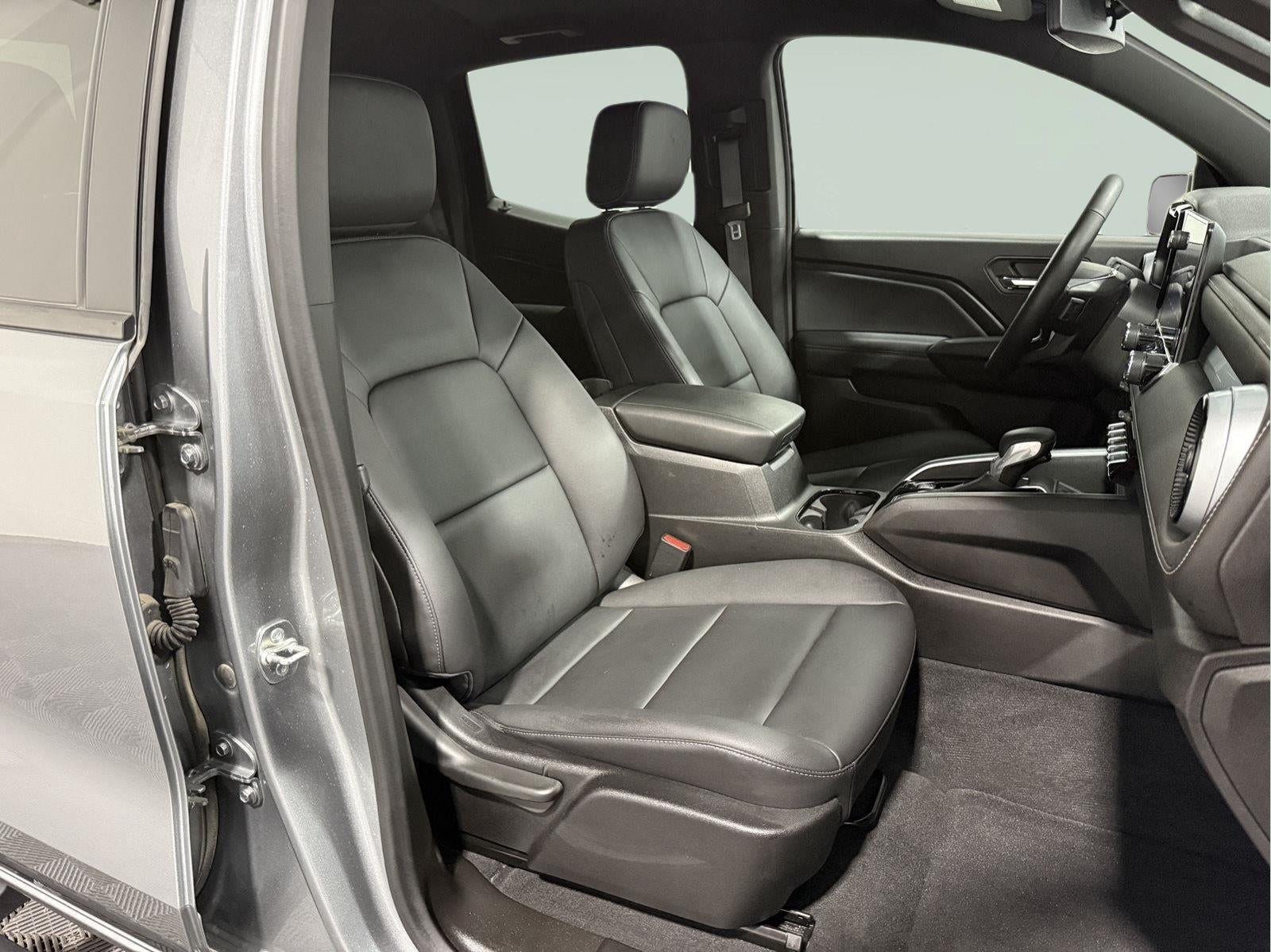 2024 Chevrolet Colorado 4WD LT