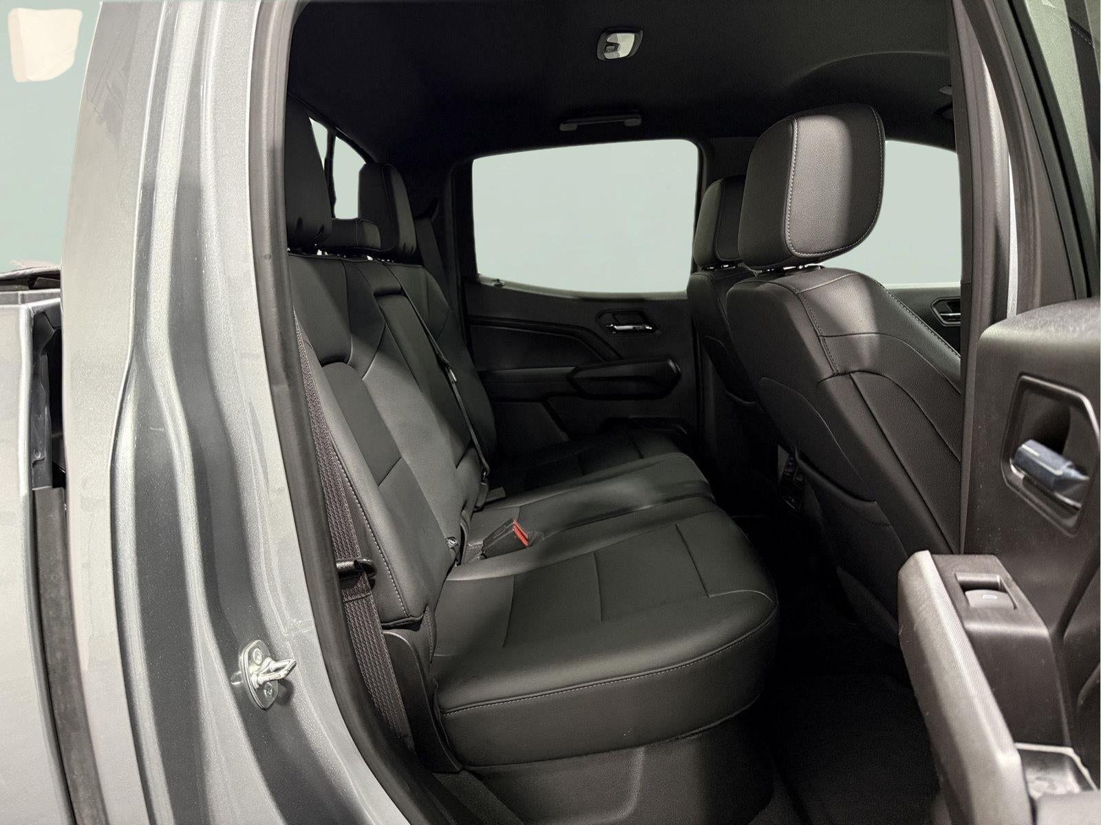 2024 Chevrolet Colorado 4WD LT