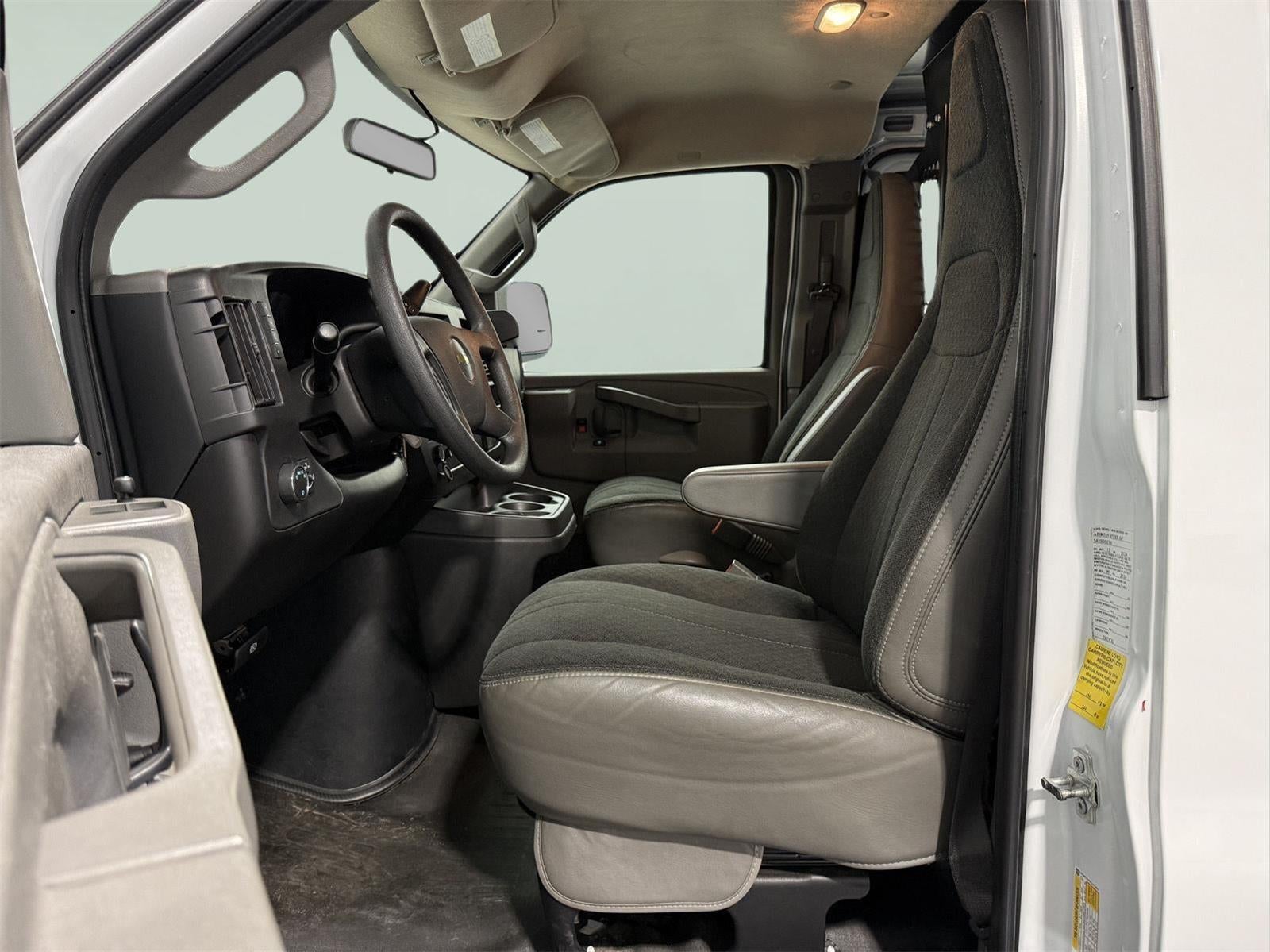 2024 Chevrolet Express Cargo Van RWD 2500 135