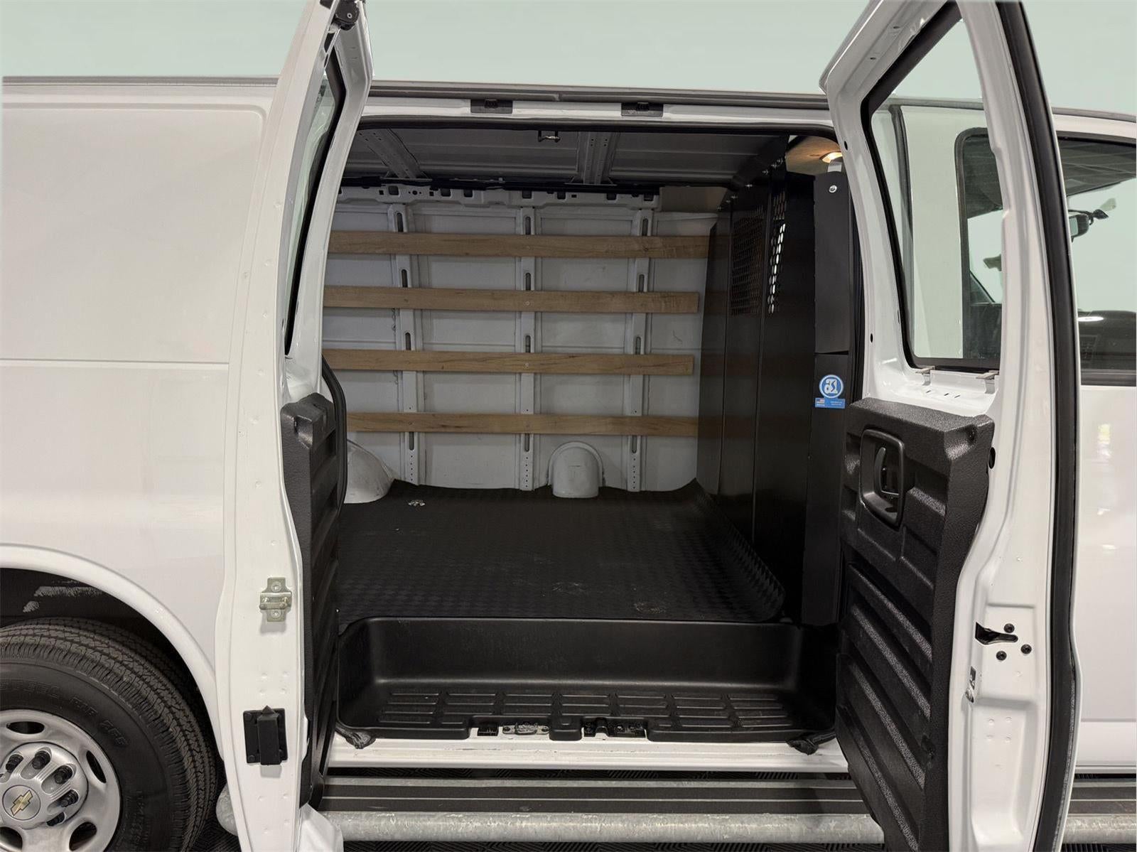 2024 Chevrolet Express Cargo Van RWD 2500 135