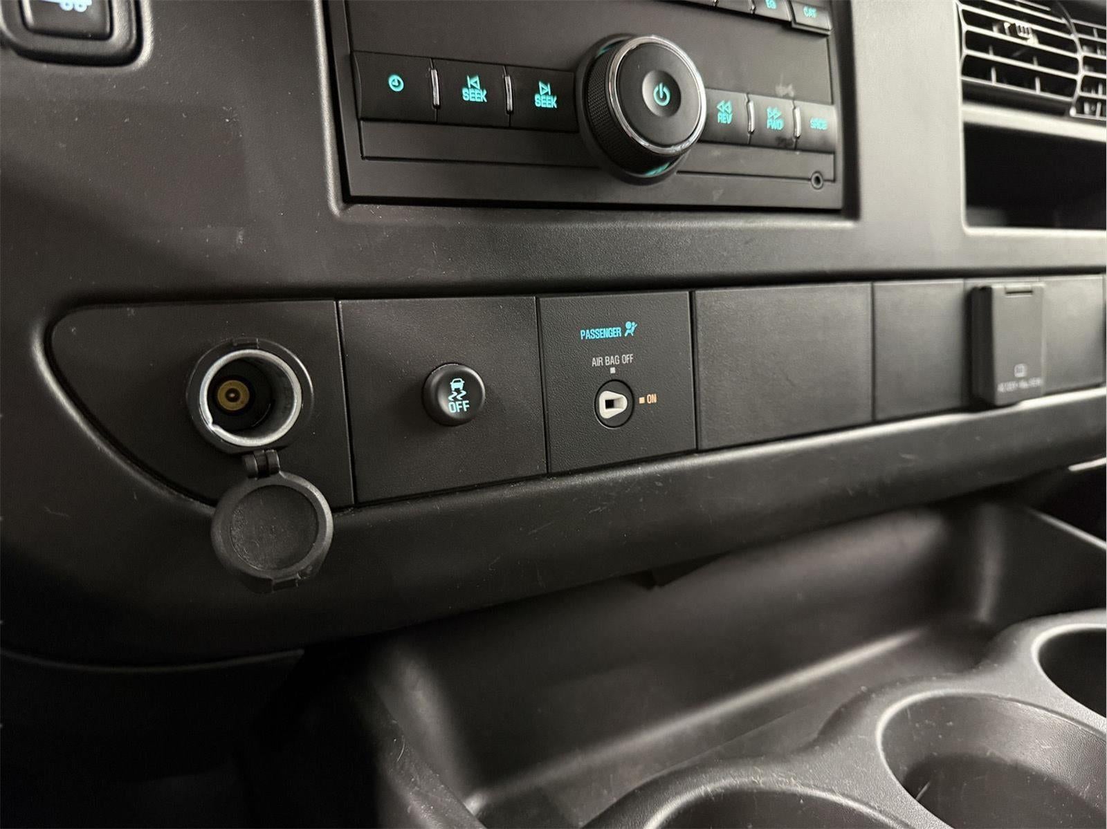 2024 Chevrolet Express Cargo Van RWD 2500 135