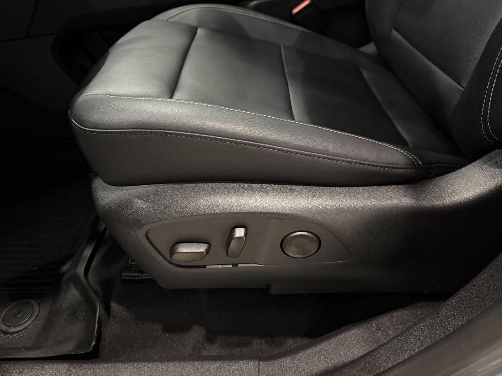 2024 GMC Acadia AWD Elevation