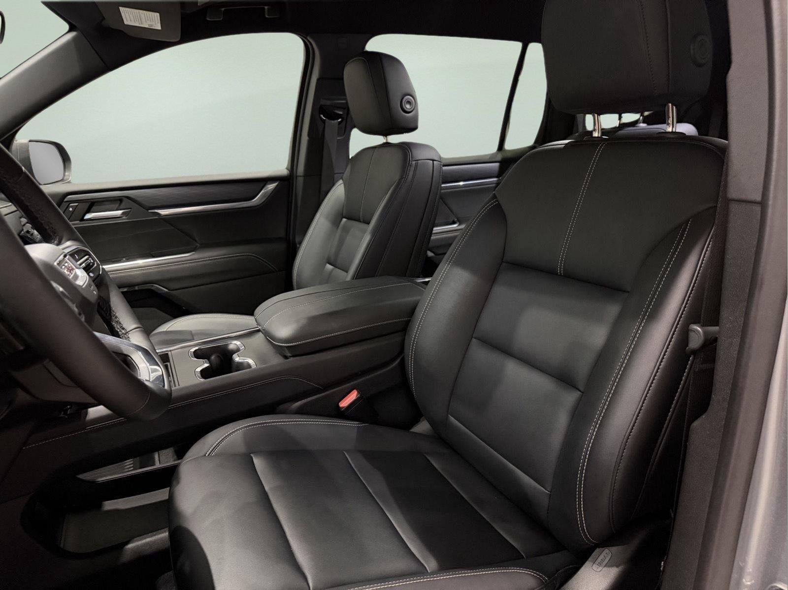 2024 GMC Acadia AWD Elevation