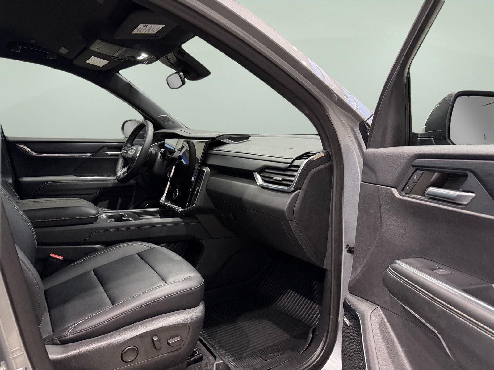 2024 GMC Acadia AWD Elevation