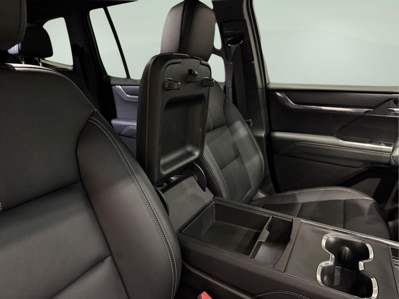 2024 GMC Acadia AWD Elevation
