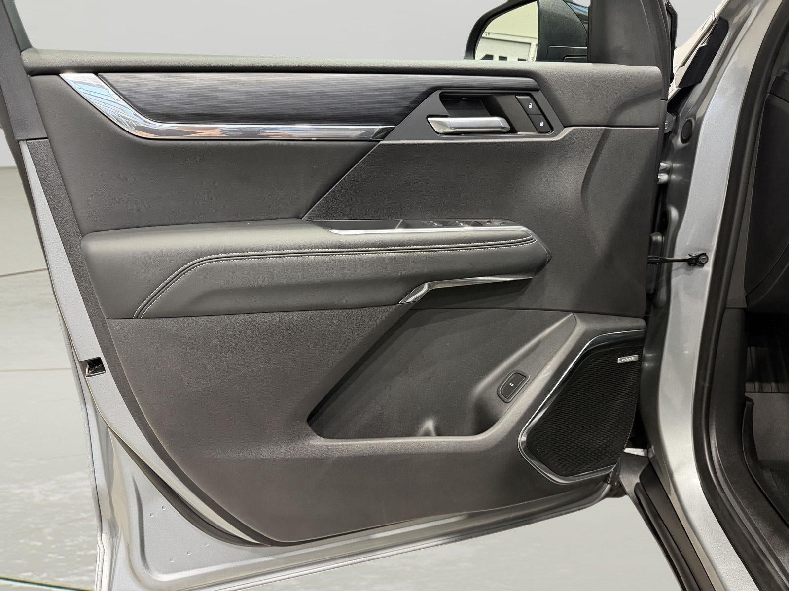 2024 GMC Acadia AWD Elevation