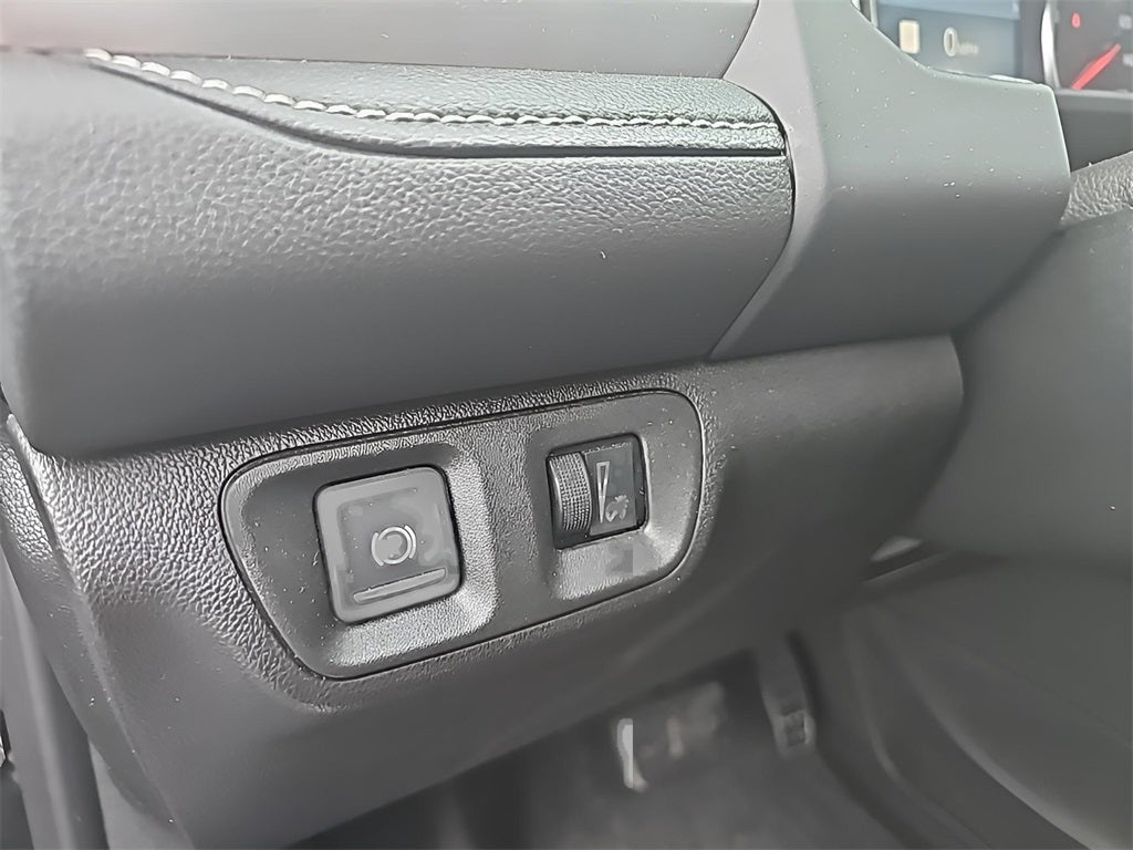 2023 GMC Acadia SLT Fresh Trade! Bose, Remote Start, Heated Seats, Pow