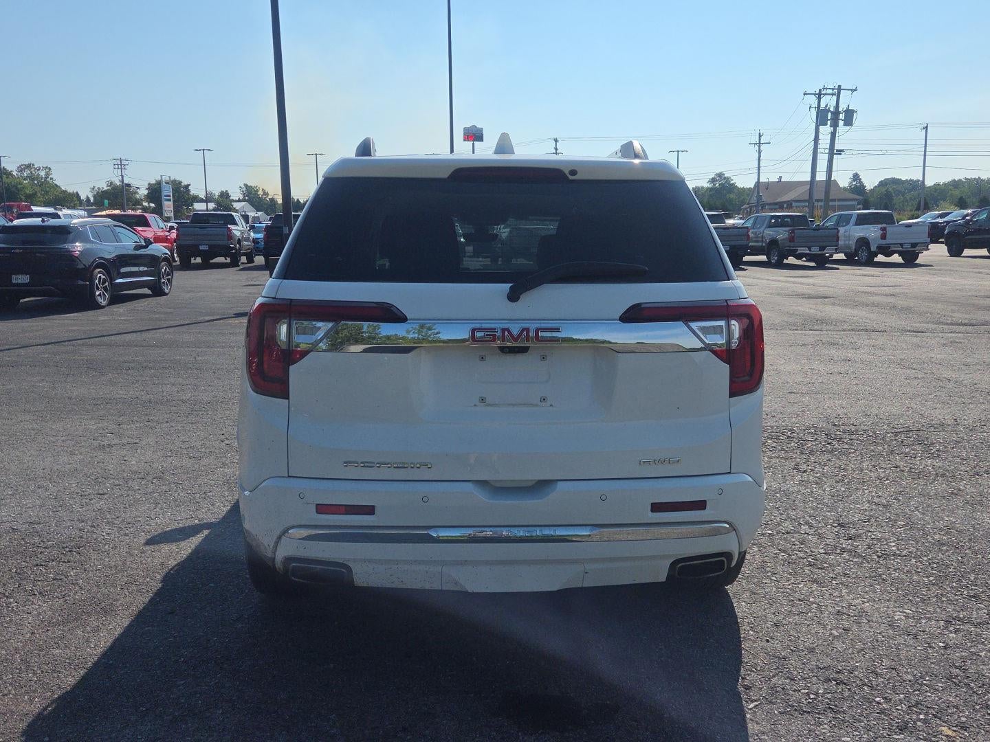 2023 GMC Acadia Denali