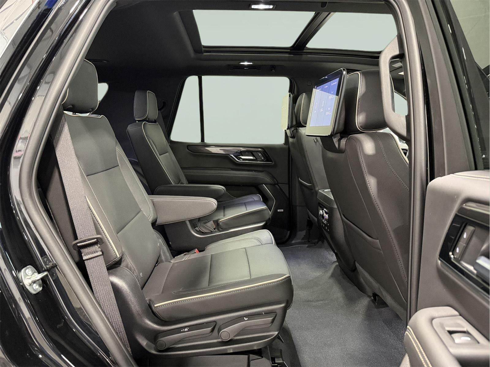 2025 GMC Yukon Elevation