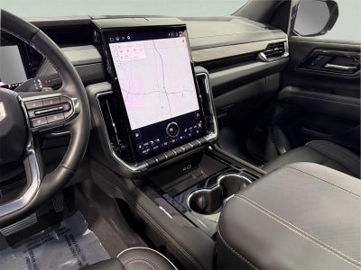 2025 GMC Yukon Elevation