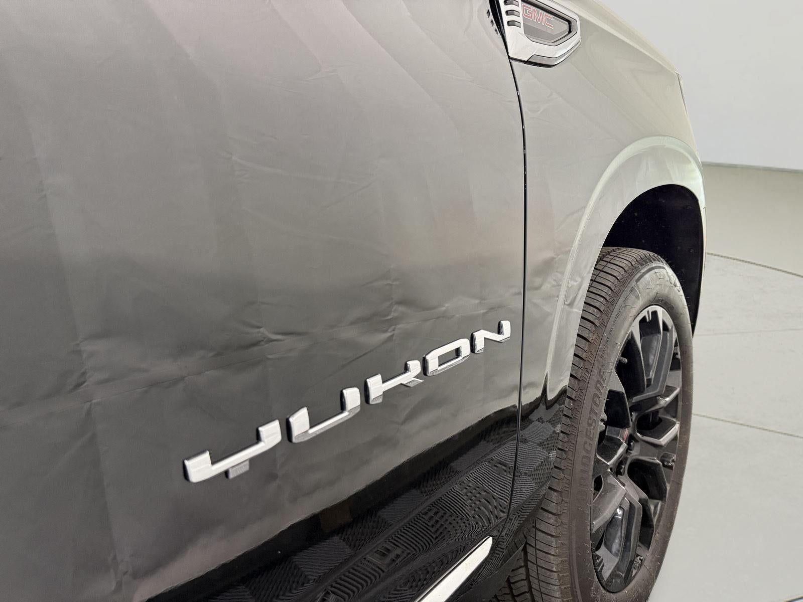 2025 GMC Yukon Elevation